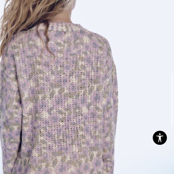 ZARA WOMEN's FLORAL Long Knit Sweater Size Medium White Lila Nwt crew neck - Picture 4 of 13